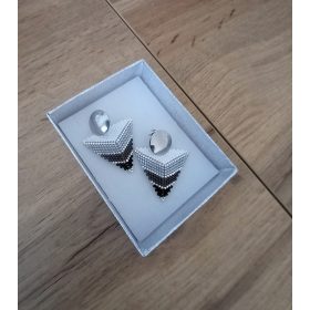 Klasszik fülbevaló
